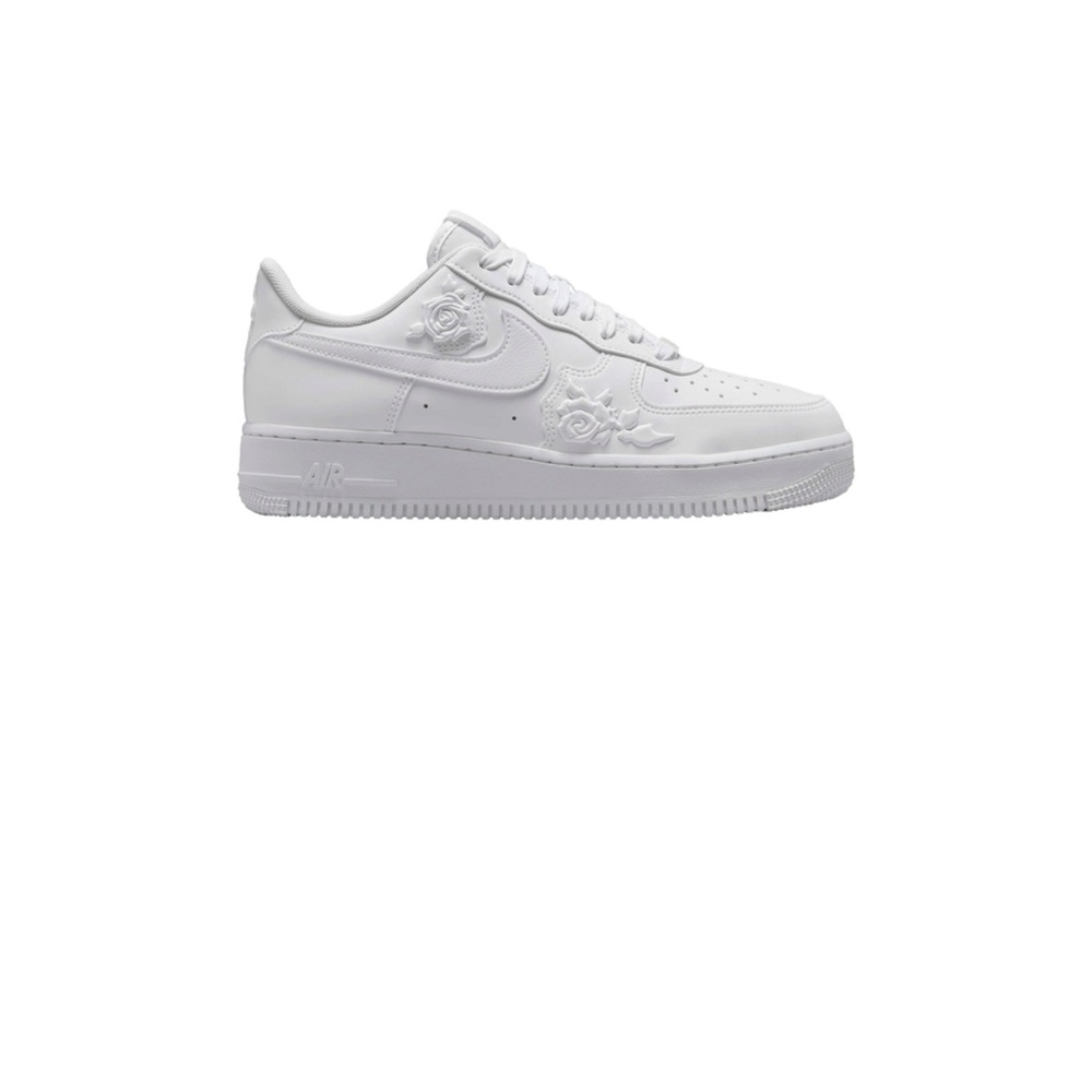 Nike Air Force 1 ‘07 White Roses